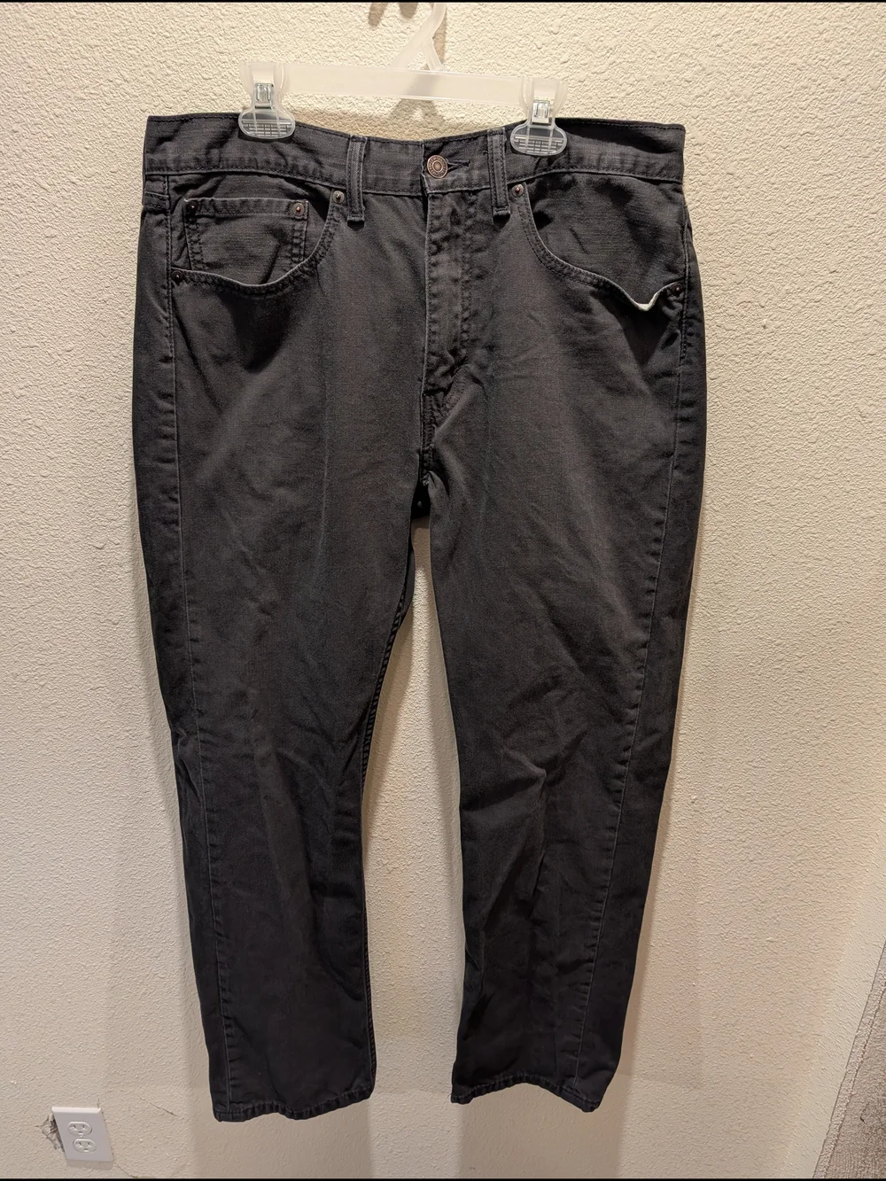 Levi's Men's Charcoal Straight-Leg Jeans